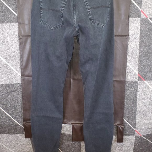 Lucky Brand Jeans 30x31 - Picture 3 of 5